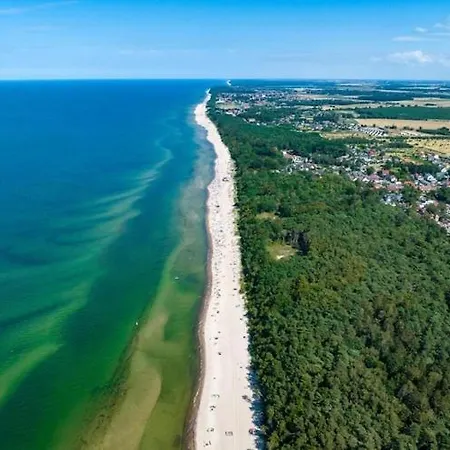 Year Round Holiday House With A Terrace Near The Sea * Pustkowo